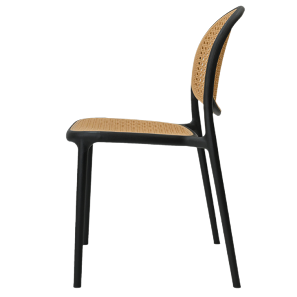 Nia Chair