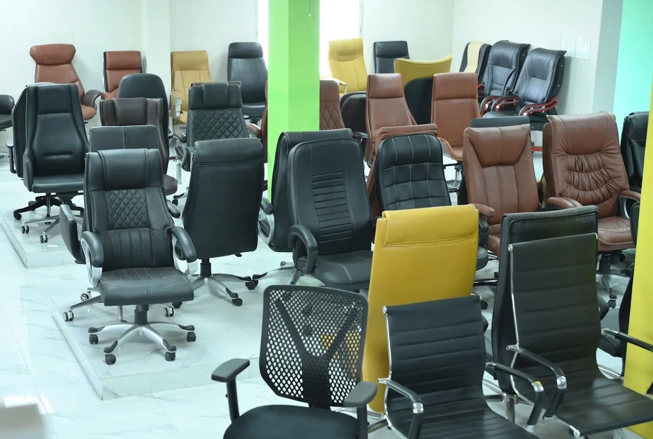 Low-Back Office Chairs Kolkata - Relax Seating System